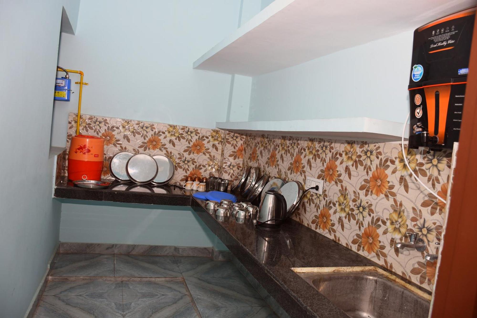 Indra Apartment Benares Buitenkant foto