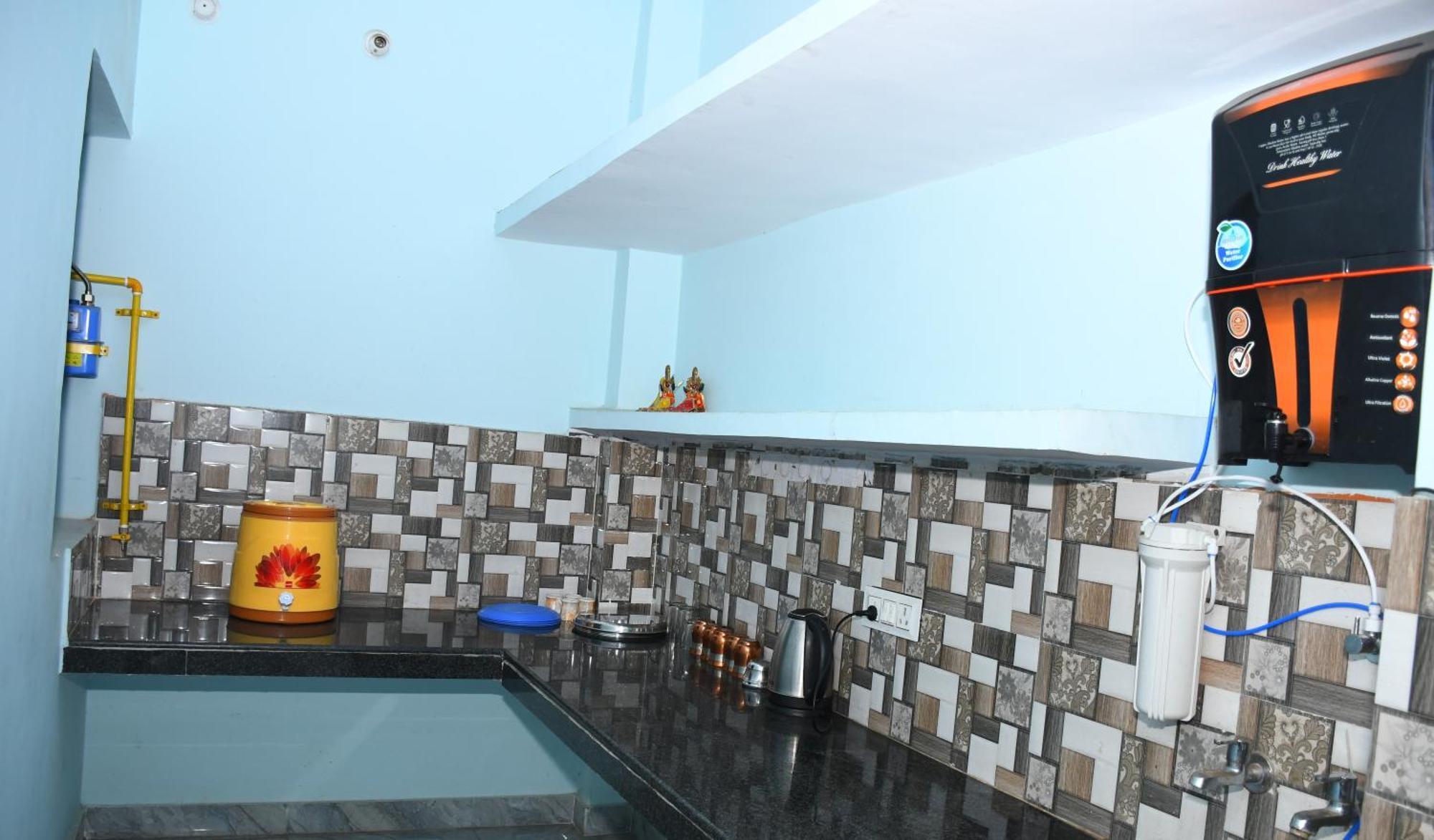 Indra Apartment Benares Buitenkant foto